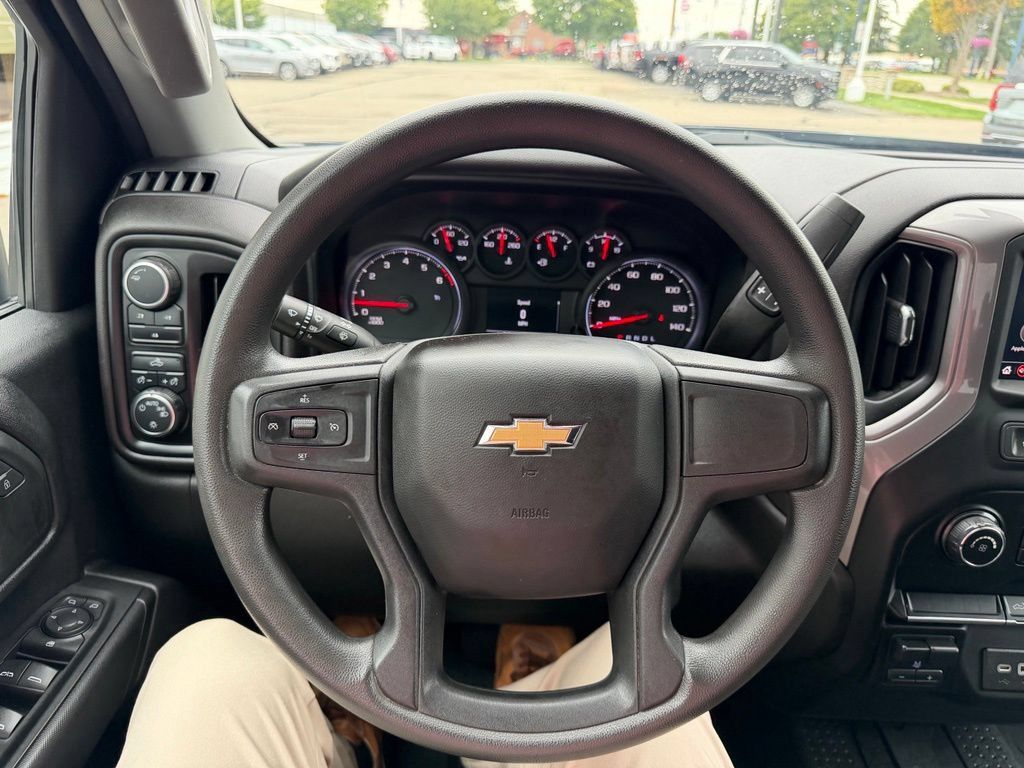 Certified 2022 Chevrolet Silverado 2500 Custom w/ Custom Convenience Package AWD/4WD image 17