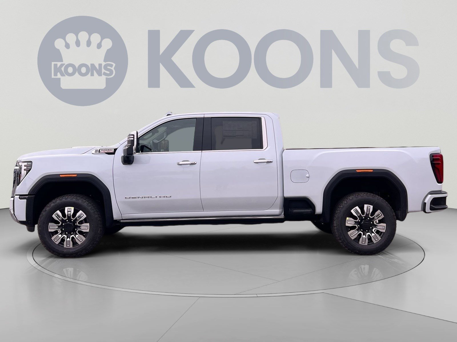New 2026 GMC Sierra 3500 Denali w/ Denali Reserve Package AWD/4WD image 2