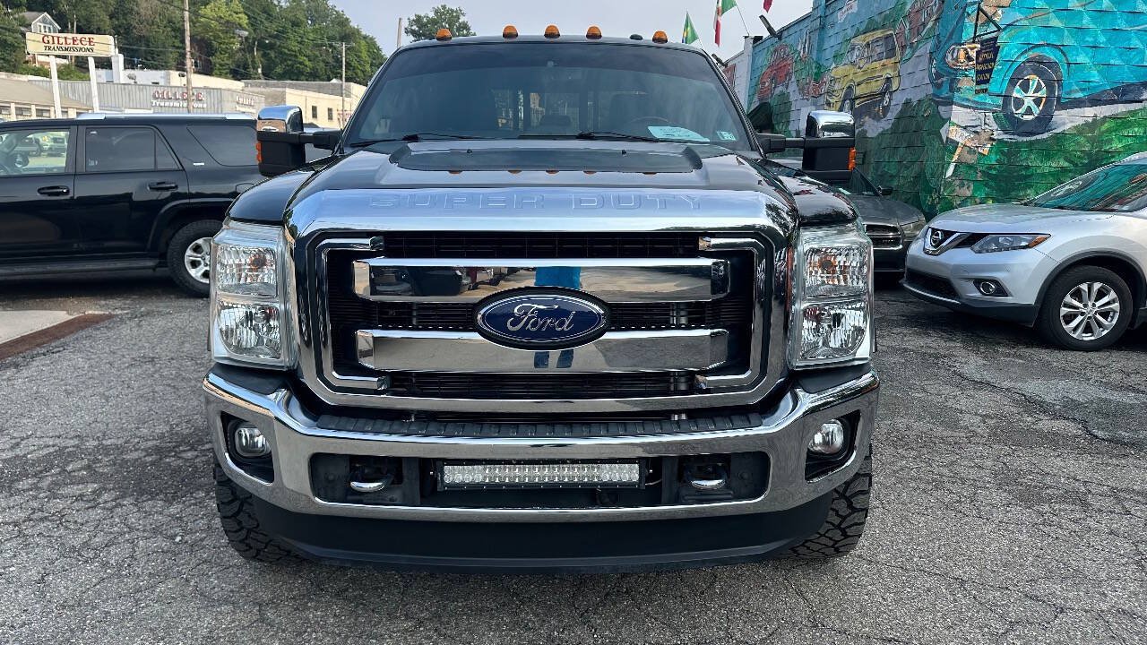 Used 2015 Ford F250 Lariat w/ Chrome Package AWD/4WD image 2