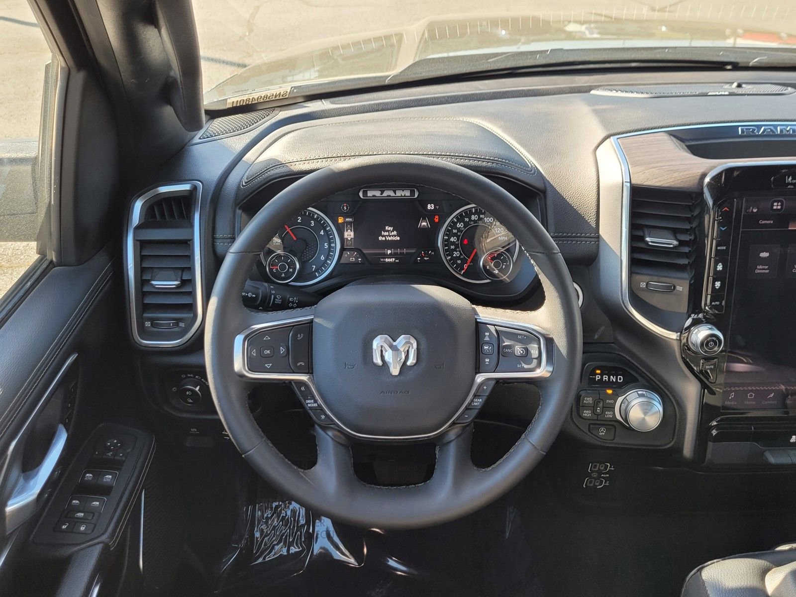 Used 2025 RAM 1500 Laramie image 12