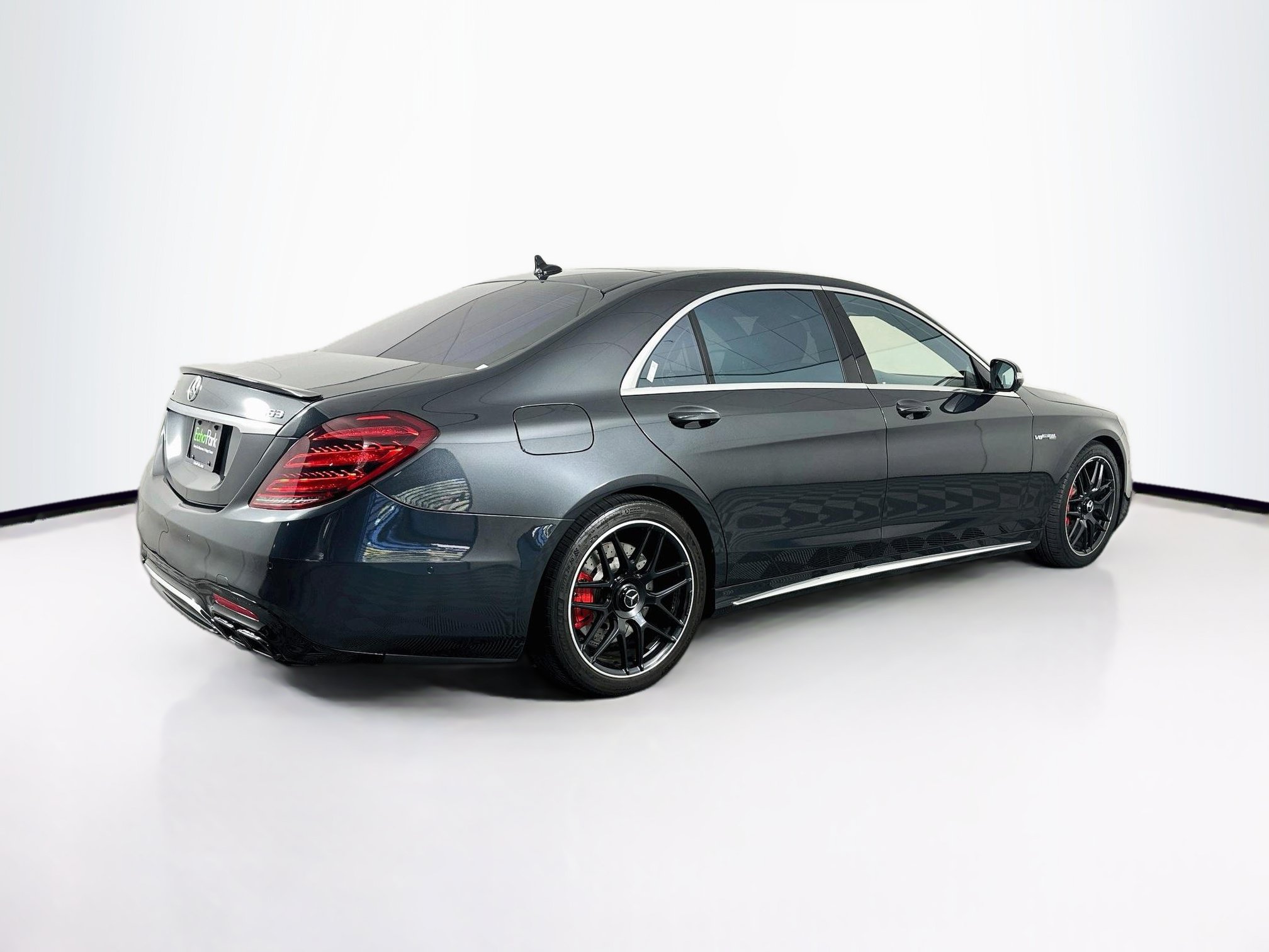 Used 2018 Mercedes-Benz S 63 AMG S 4MATIC Sedan image 9