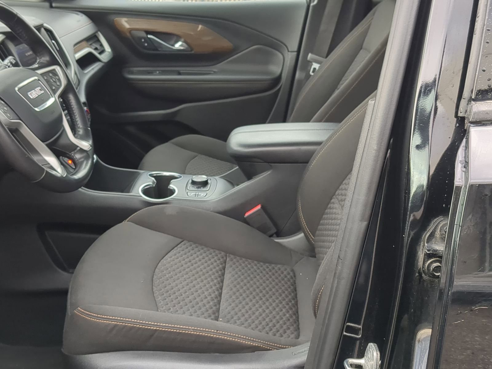 Used 2020 GMC Terrain SLE w/ Driver Convenience Package image 19