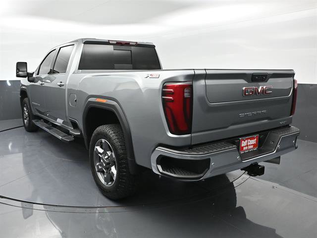 Used 2025 GMC Sierra 2500 SLT w/ SLT Premium Package image 4