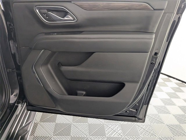 Used 2021 Chevrolet Suburban LS image 31