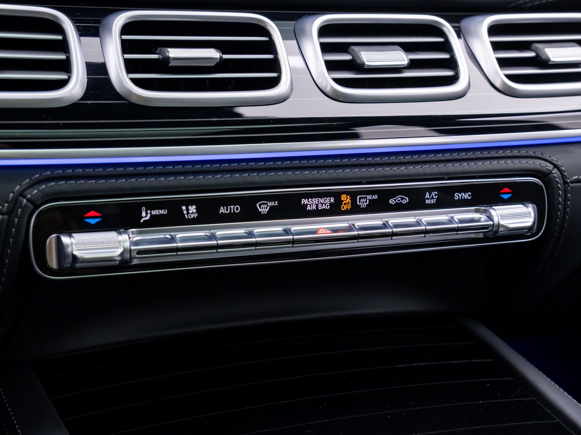 Certified 2021 Mercedes-Benz Maybach GLS 600 4MATIC image 29