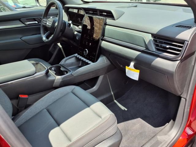New 2026 GMC Terrain AT4 w/ Technology Package II image 25