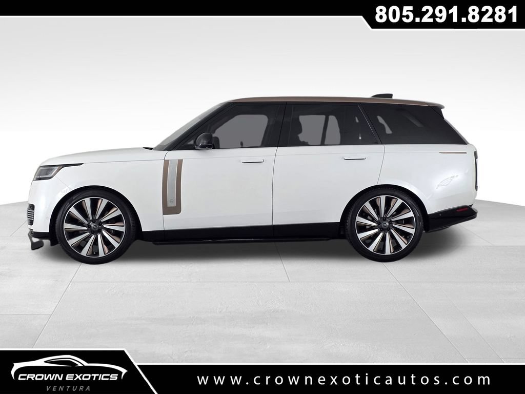 Used 2023 Land Rover Range Rover SV AWD/4WD image 4