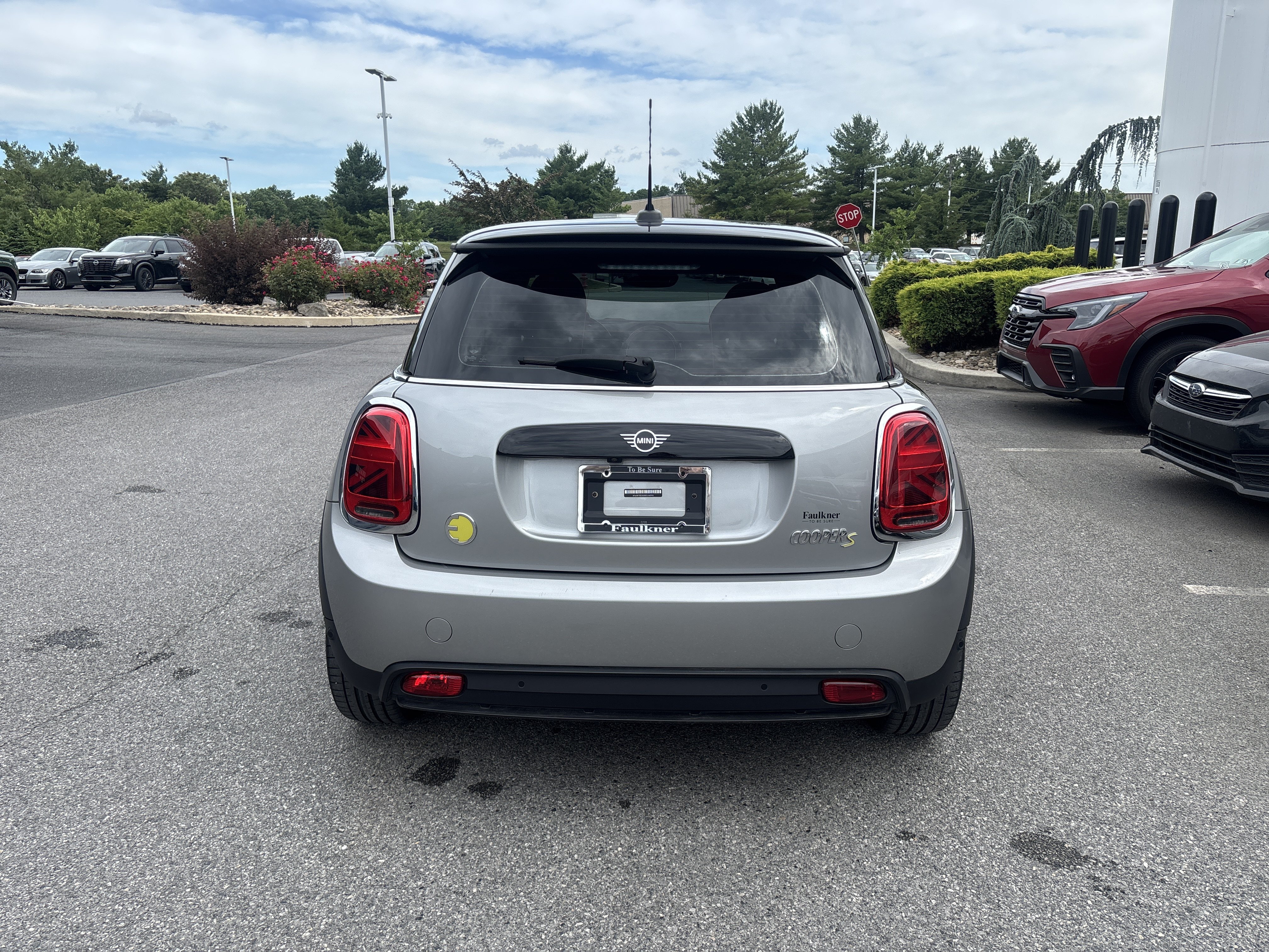 Used 2024 MINI Cooper SE FWD image 24
