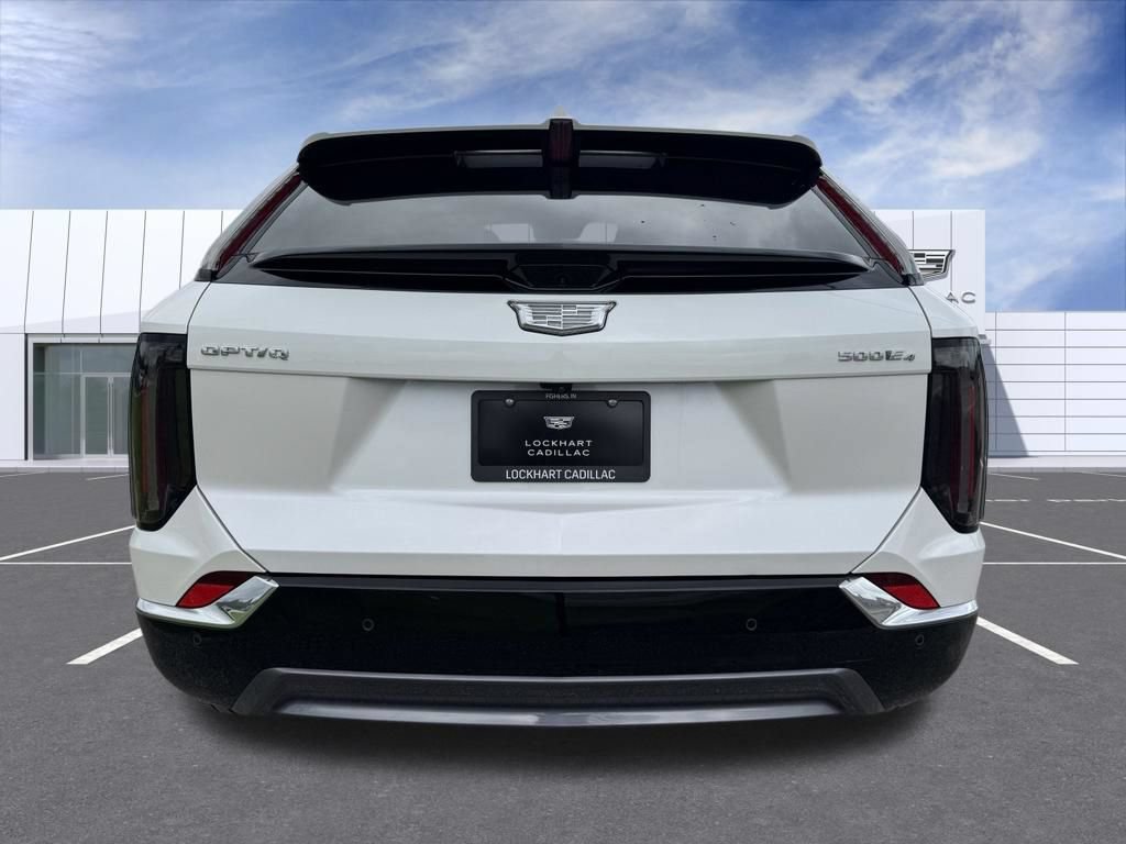 Used 2025 Cadillac Optiq Luxury 2 w/ LPO, Floor Liner Package AWD/4WD image 11