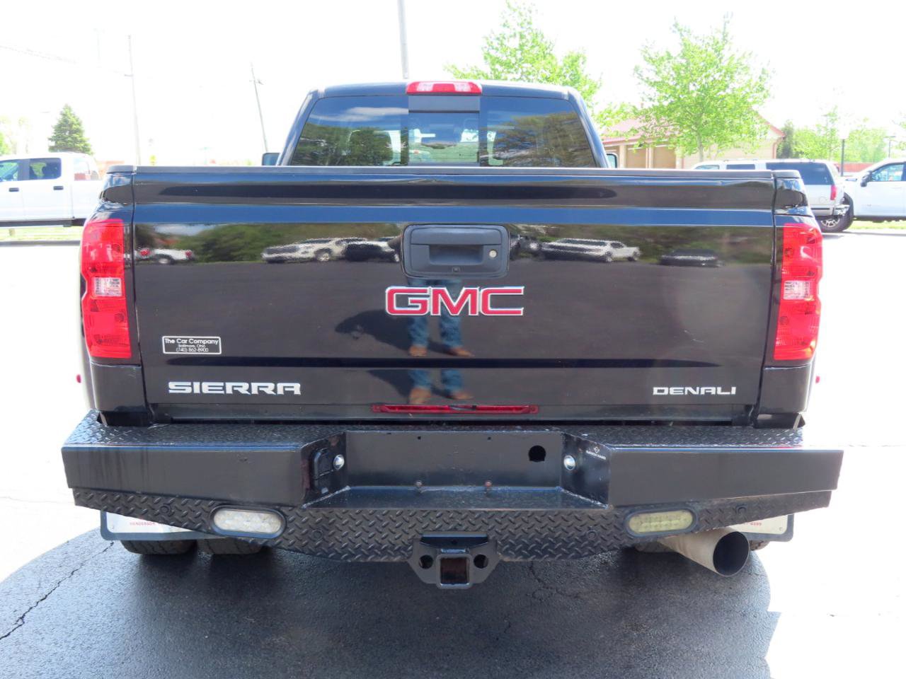 Used 2019 GMC Sierra 3500 Denali w/ Duramax Plus Package AWD/4WD image 5