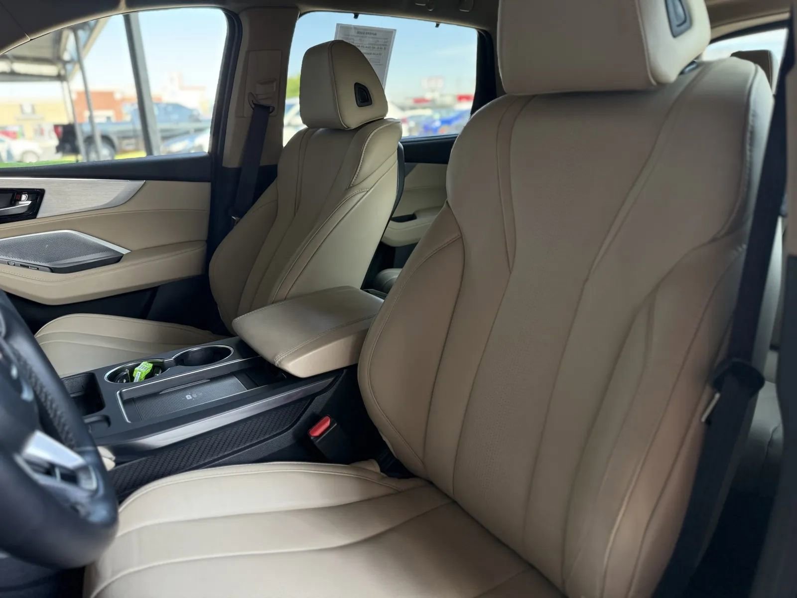 Used 2025 Acura MDX SH-AWD w/ Technology Package image 14