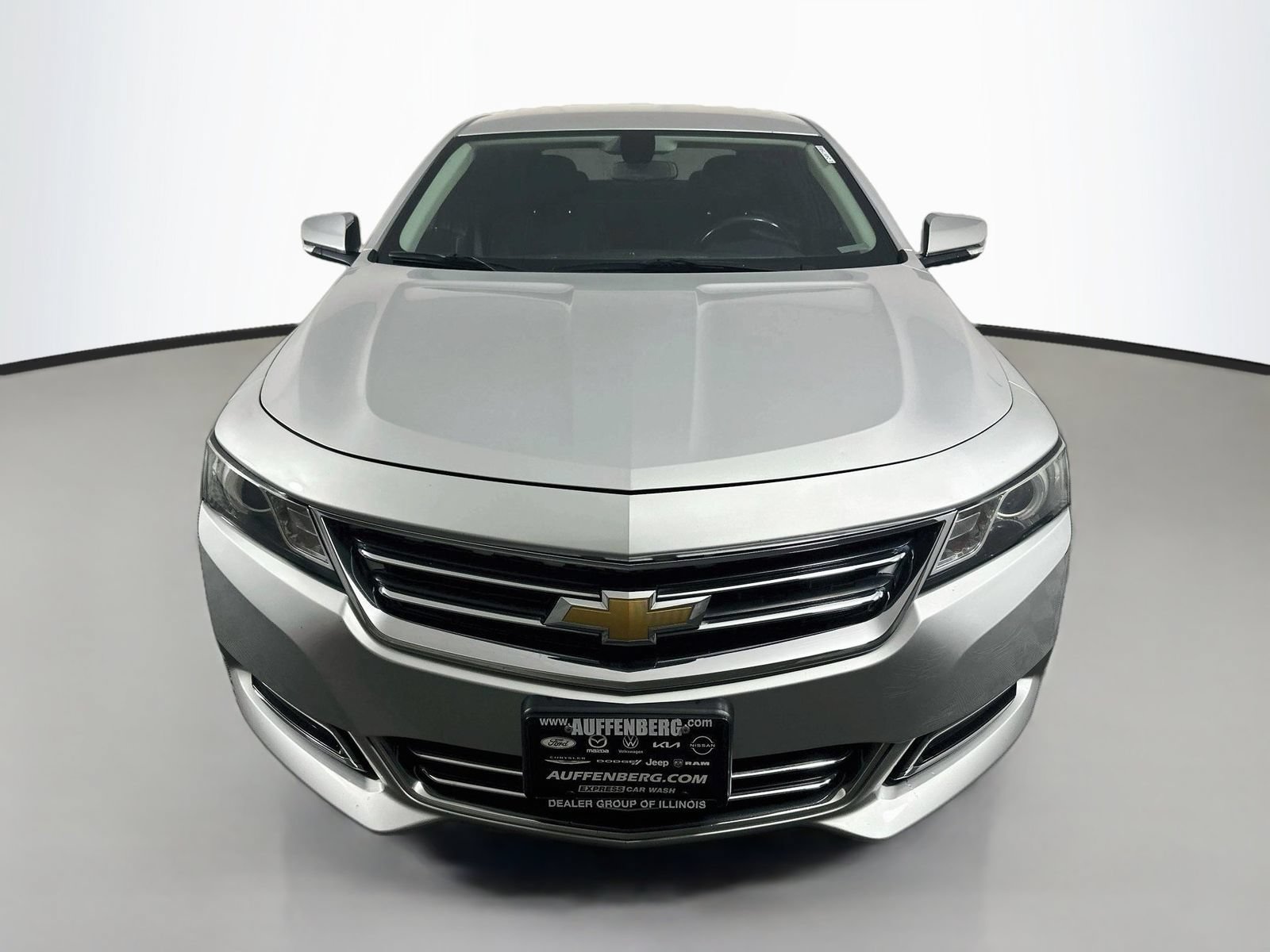 Used 2018 Chevrolet Impala Premier FWD image 2