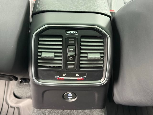 Certified 2026 Porsche Macan AWD/4WD image 23