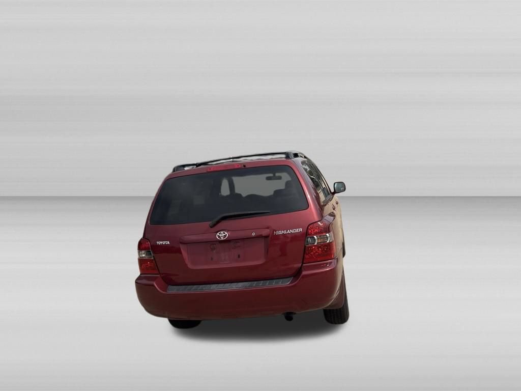 Used 2006 Toyota Highlander 2WD w/ Cold Weather Pkg image 4