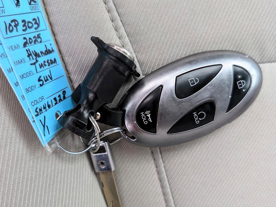 Used 2025 Hyundai Tucson SEL AWD/4WD image 30