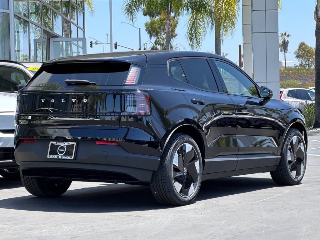 New 2026 Volvo EX30 Ultra w/ Protection Package Premier AWD/4WD image 5