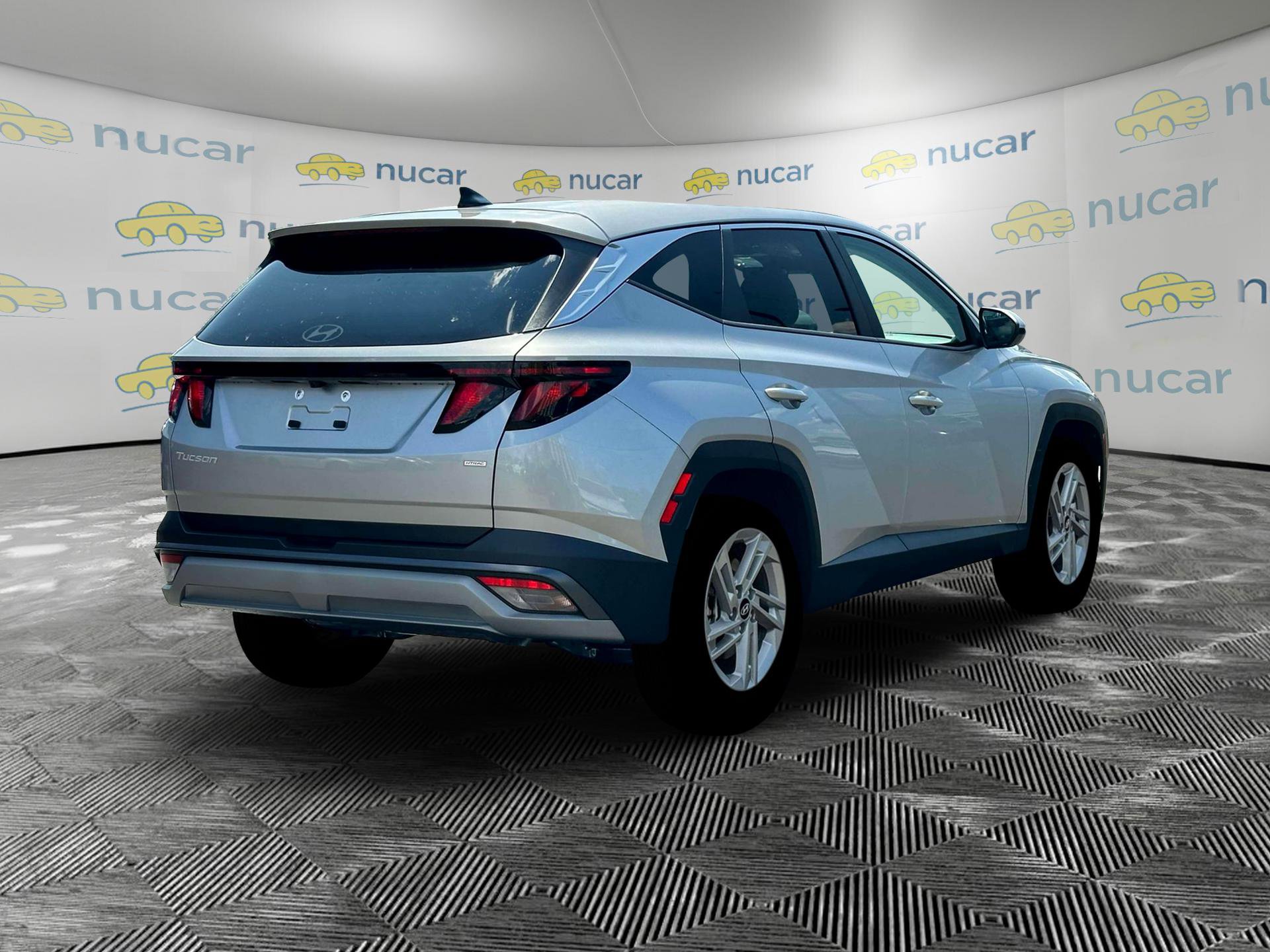 New 2026 Hyundai Tucson SE image 8