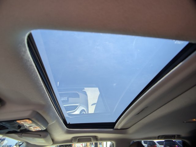 Used 2022 Toyota 4Runner Limited AWD/4WD image 16