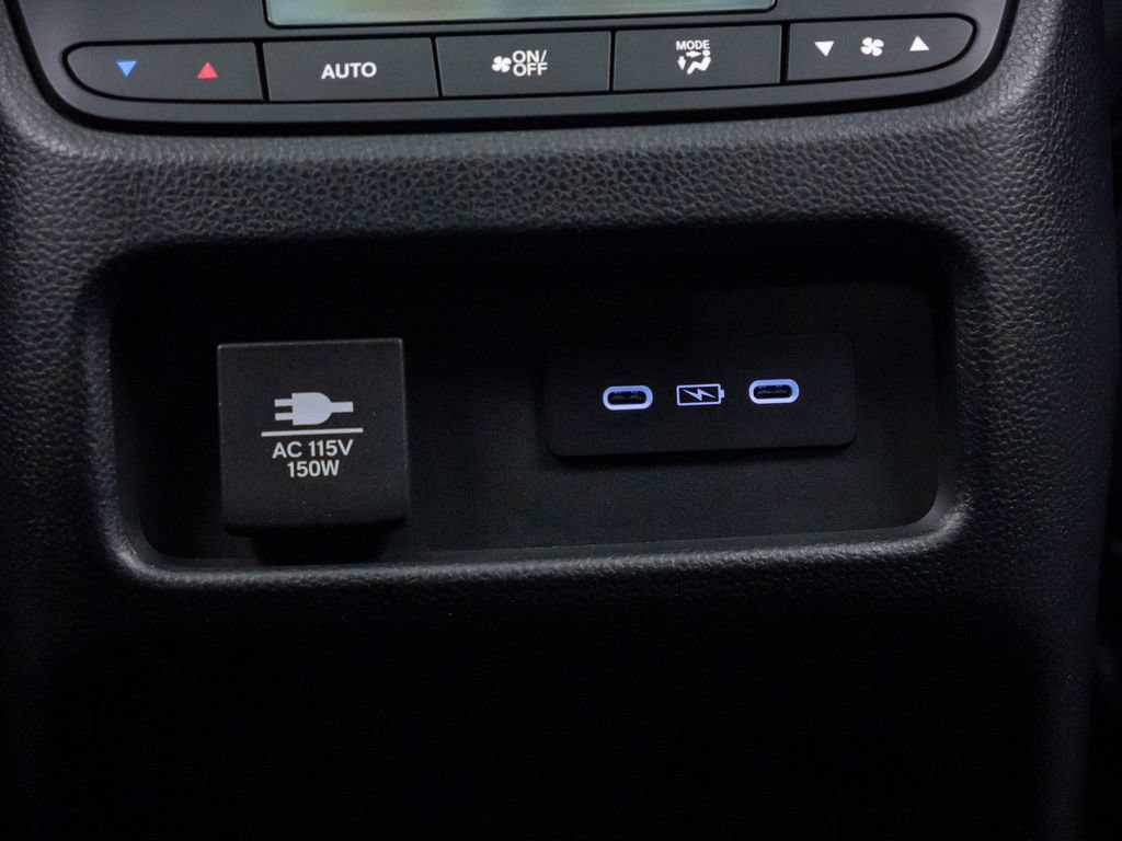 Certified 2025 Honda Pilot TrailSport image 20
