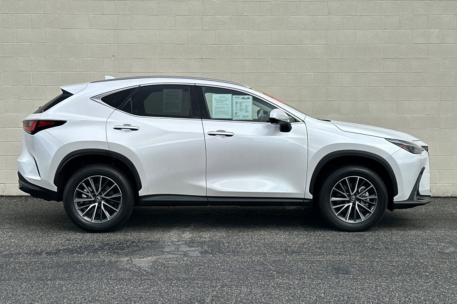 Used 2025 Lexus NX 350 AWD w/ Cold Area Package image 3