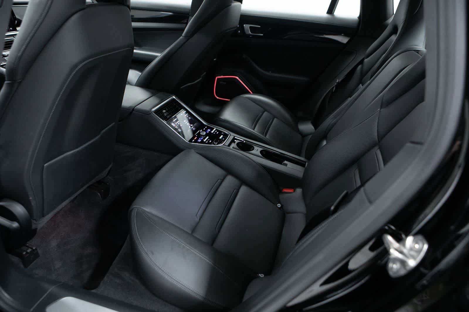 Certified 2022 Porsche Panamera 4S AWD/4WD image 27