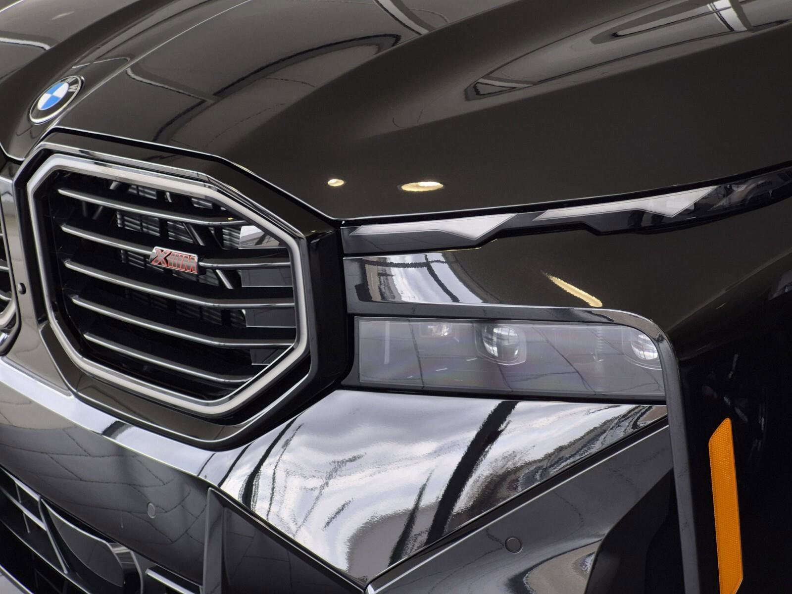 New 2026 BMW XM Label Red image 37