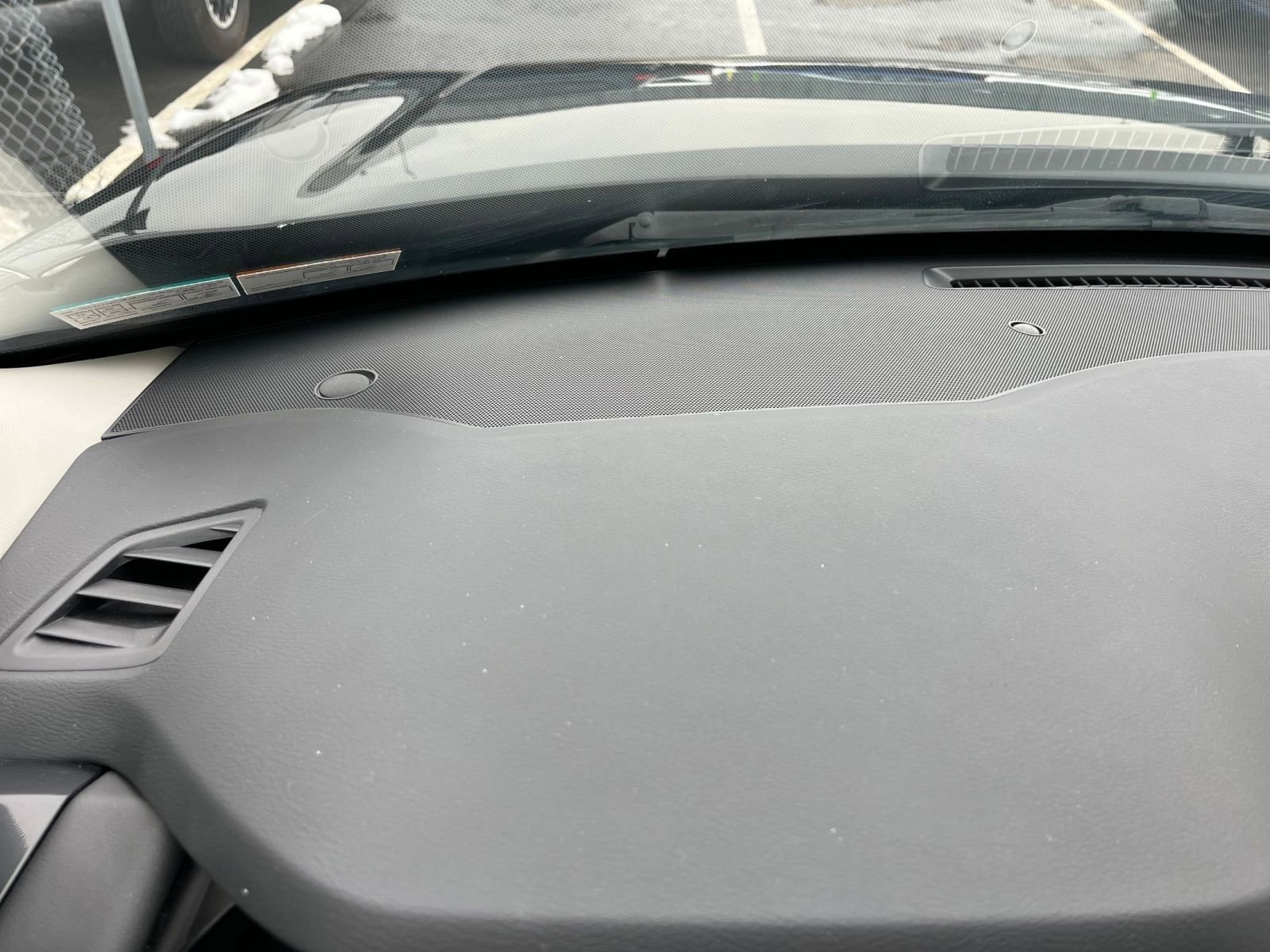 Used 2025 Nissan Pathfinder SV image 37