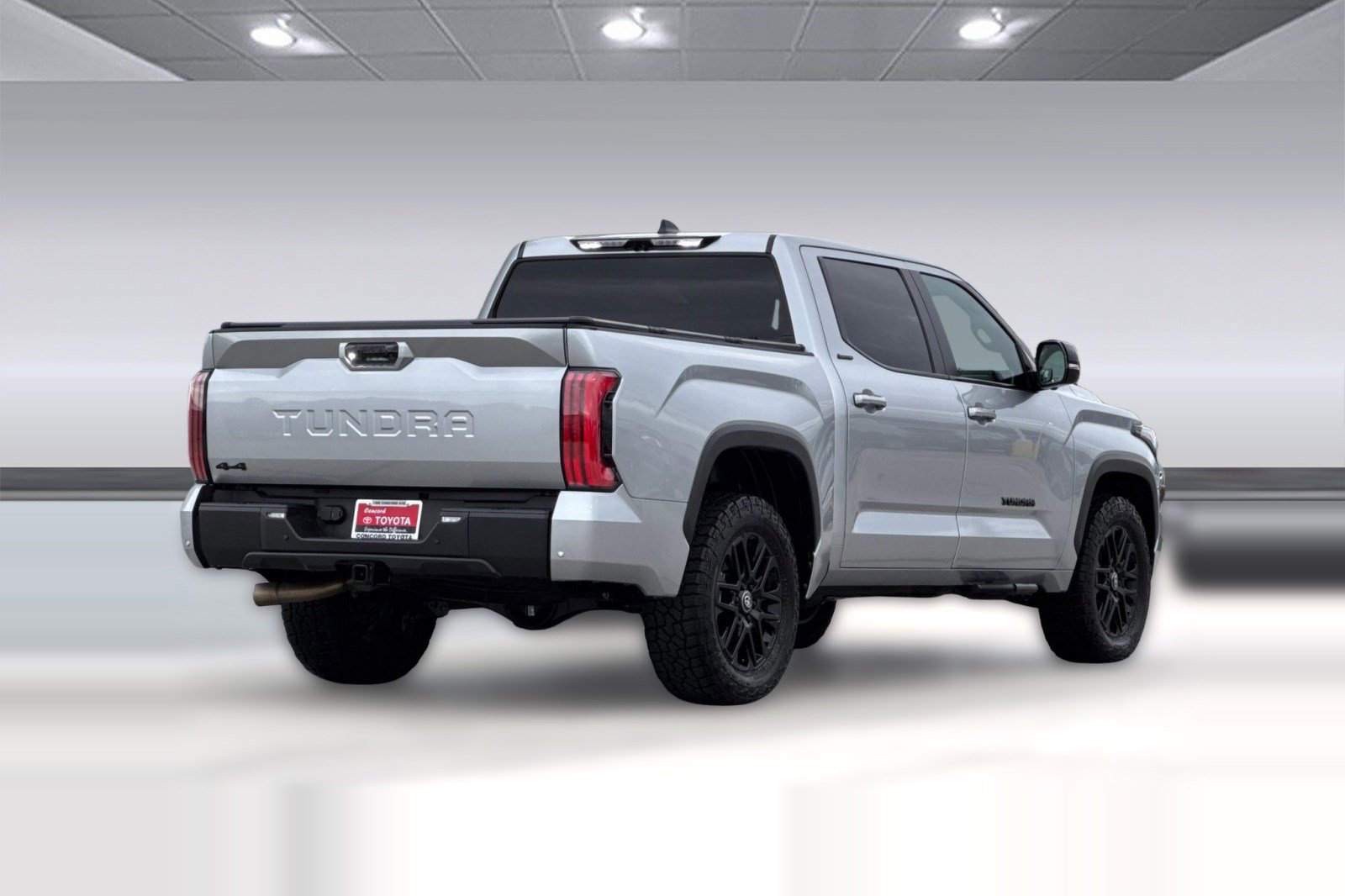 Certified 2025 Toyota Tundra Limited image 3