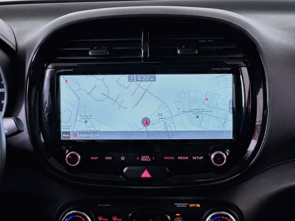 Used 2022 Kia Soul Turbo FWD image 13