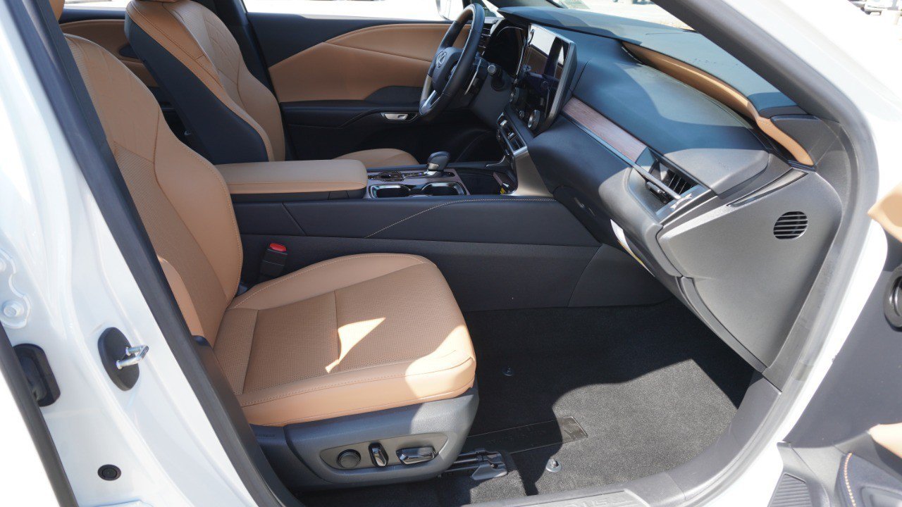 Certified 2025 Lexus RX 350 Premium Plus w/ Accessory Package (Z1) FWD image 14