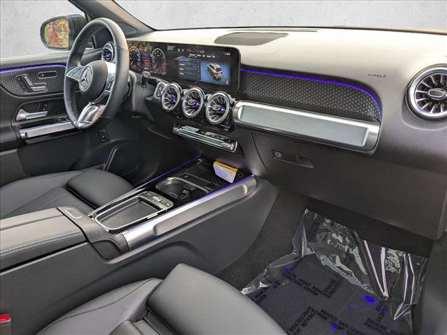 Used 2025 Mercedes-Benz GLB 250 image 22