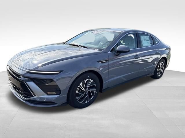 New 2026 Hyundai Sonata Blue
