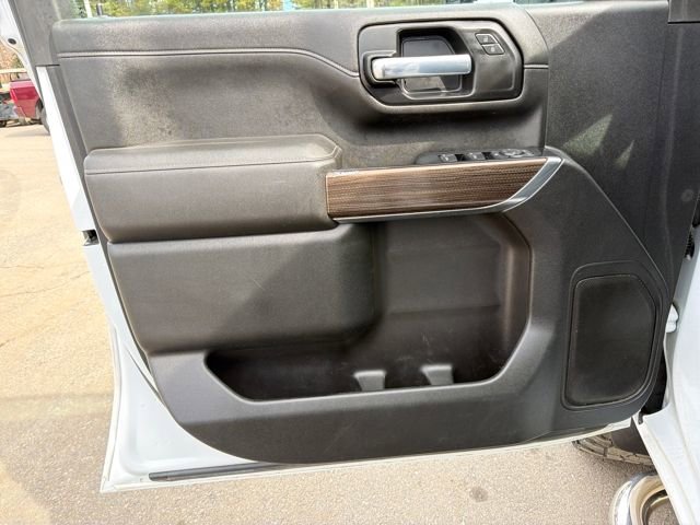 Used 2021 Chevrolet Silverado 2500 LT w/ Convenience Package image 12