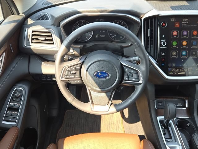 Certified 2025 Subaru Ascent Touring AWD/4WD image 2