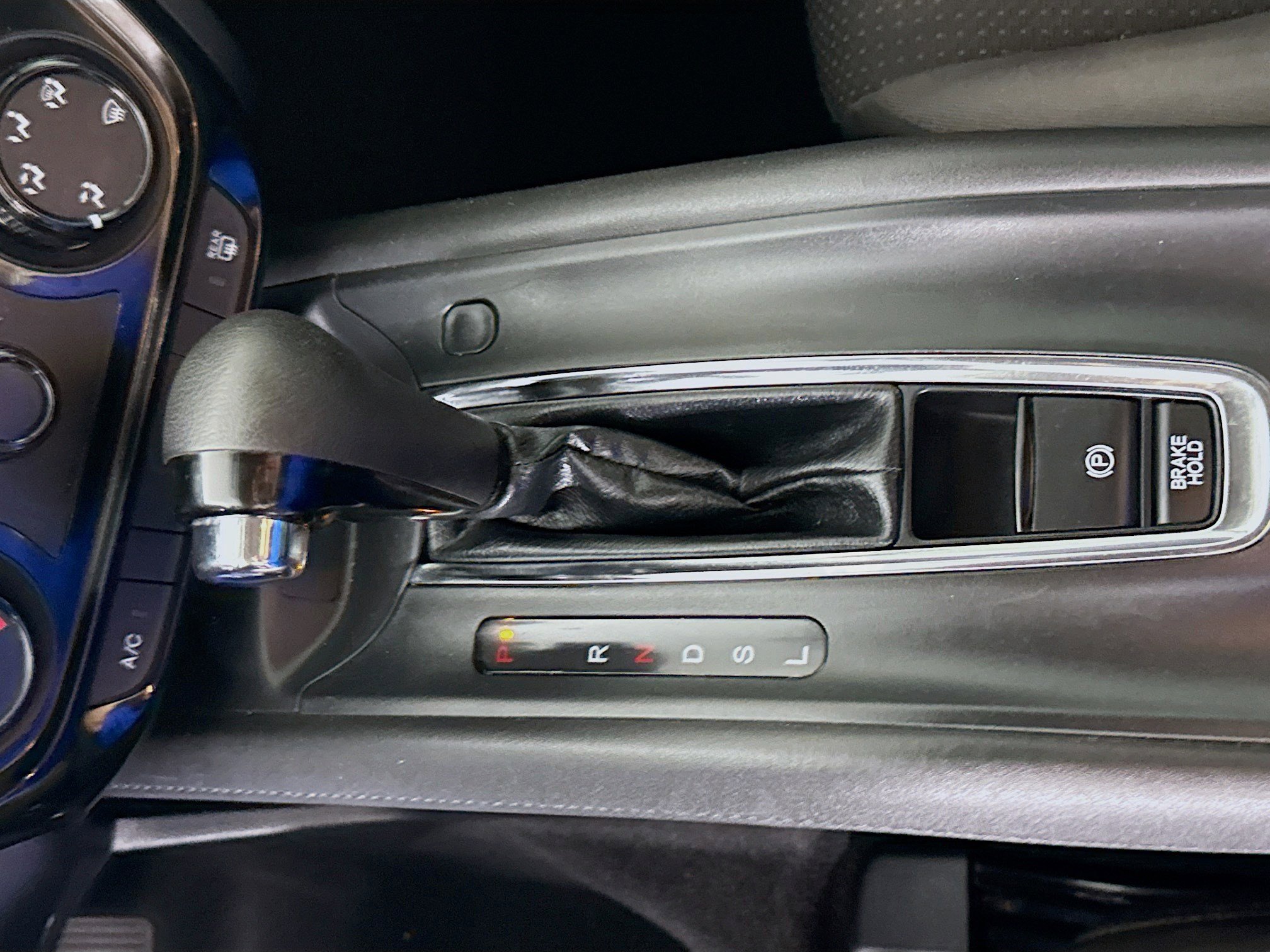 Used 2019 Honda HR-V LX image 20