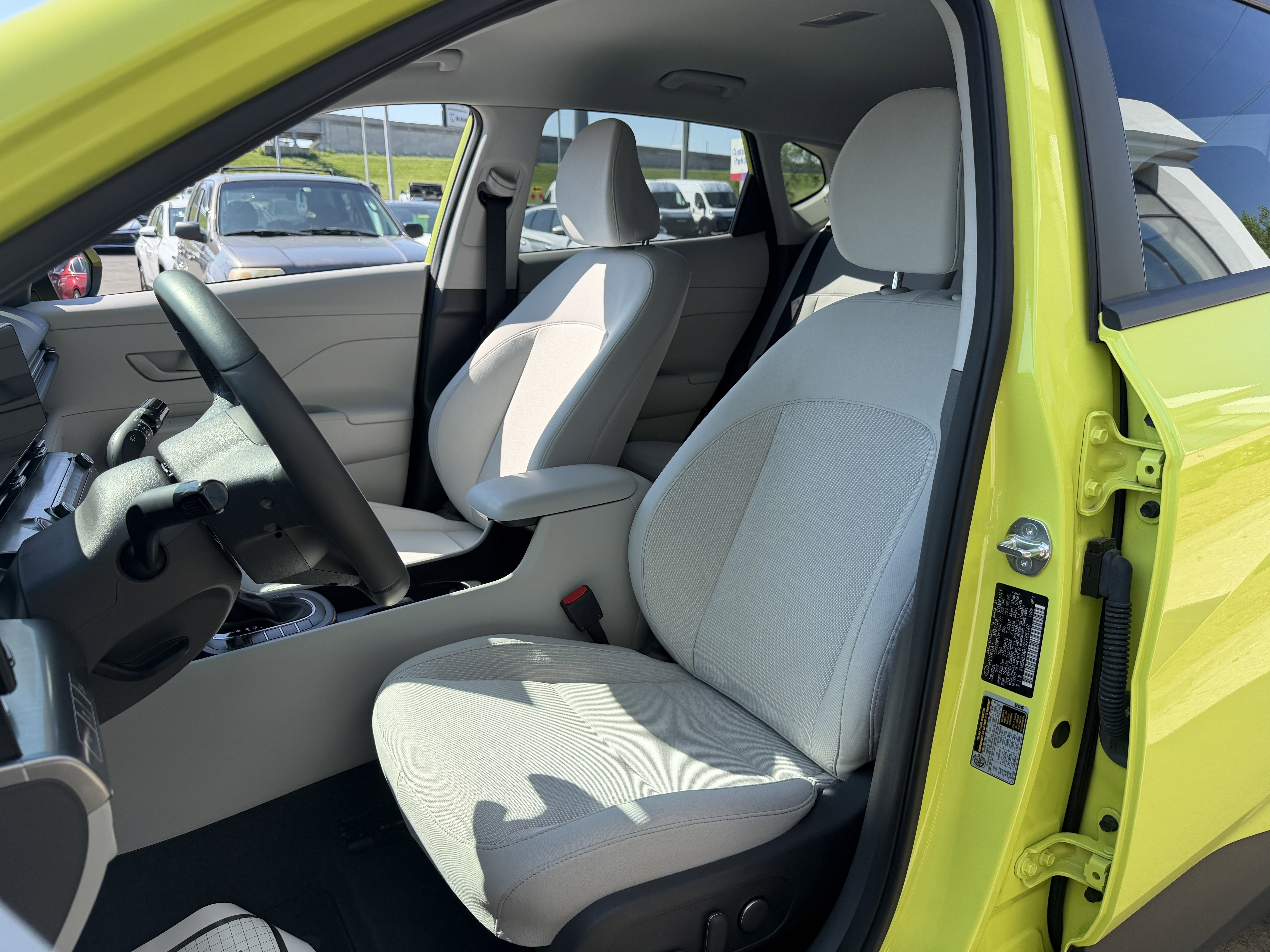 Certified 2025 Hyundai Kona SEL image 28