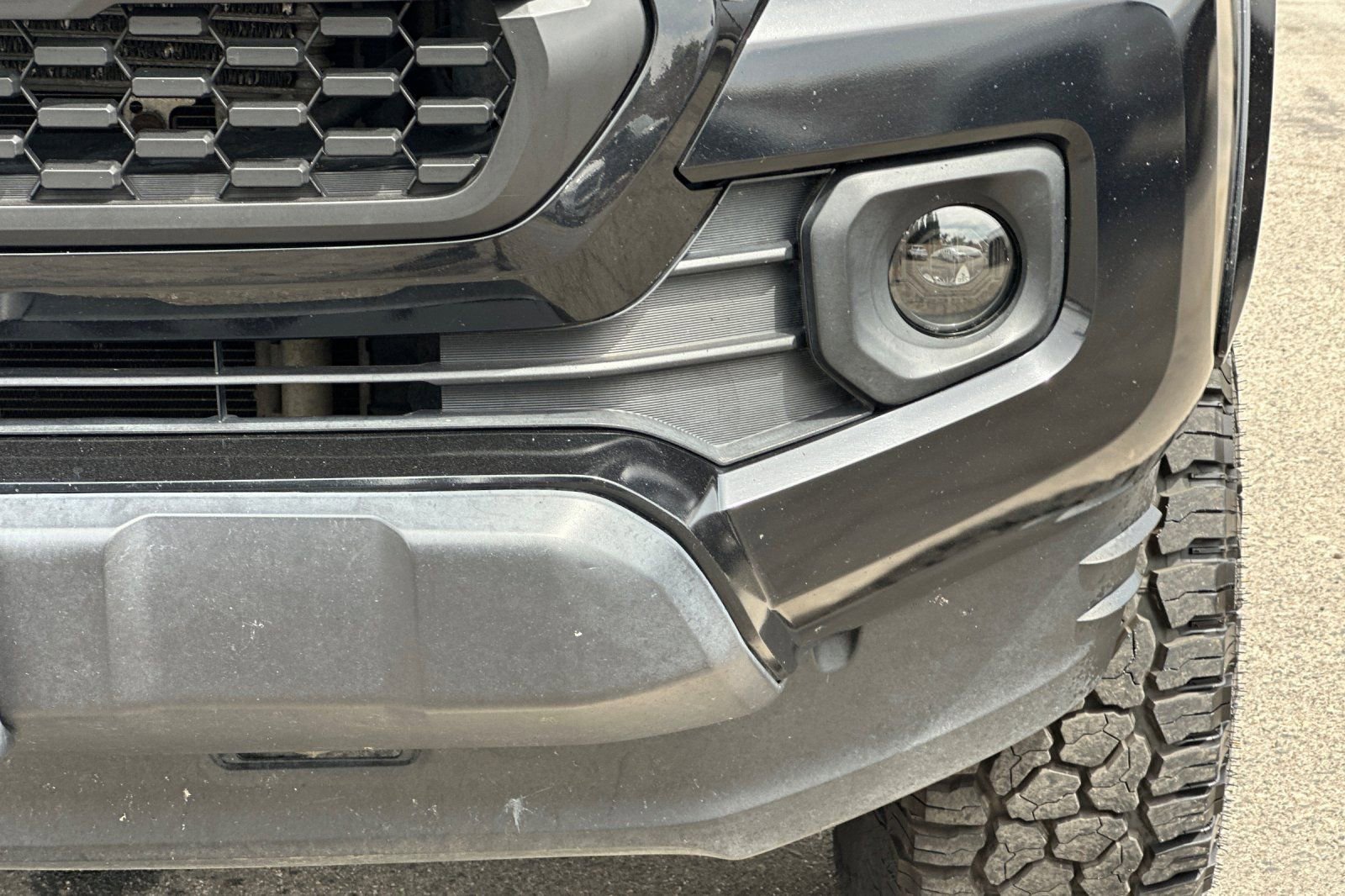 Used 2020 Toyota Tacoma SR5 image 10