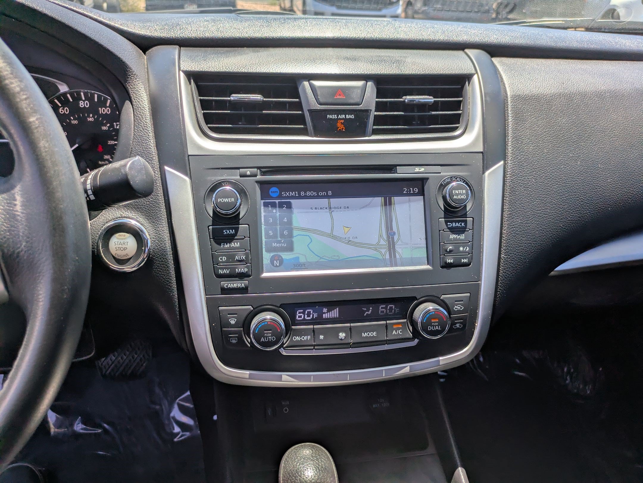 Used 2016 Nissan Altima 2.5 SV w/ Convenience Package FWD image 26