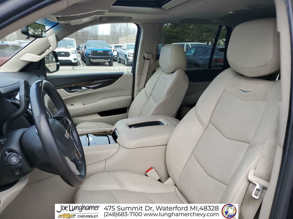 Used 2020 Cadillac Escalade Luxury image 21