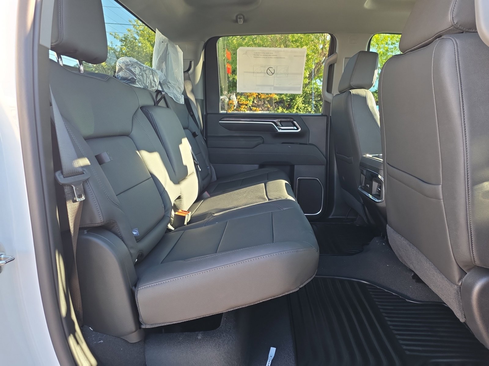 New 2026 Chevrolet Silverado 3500 LTZ w/ LTZ Convenience Package image 31
