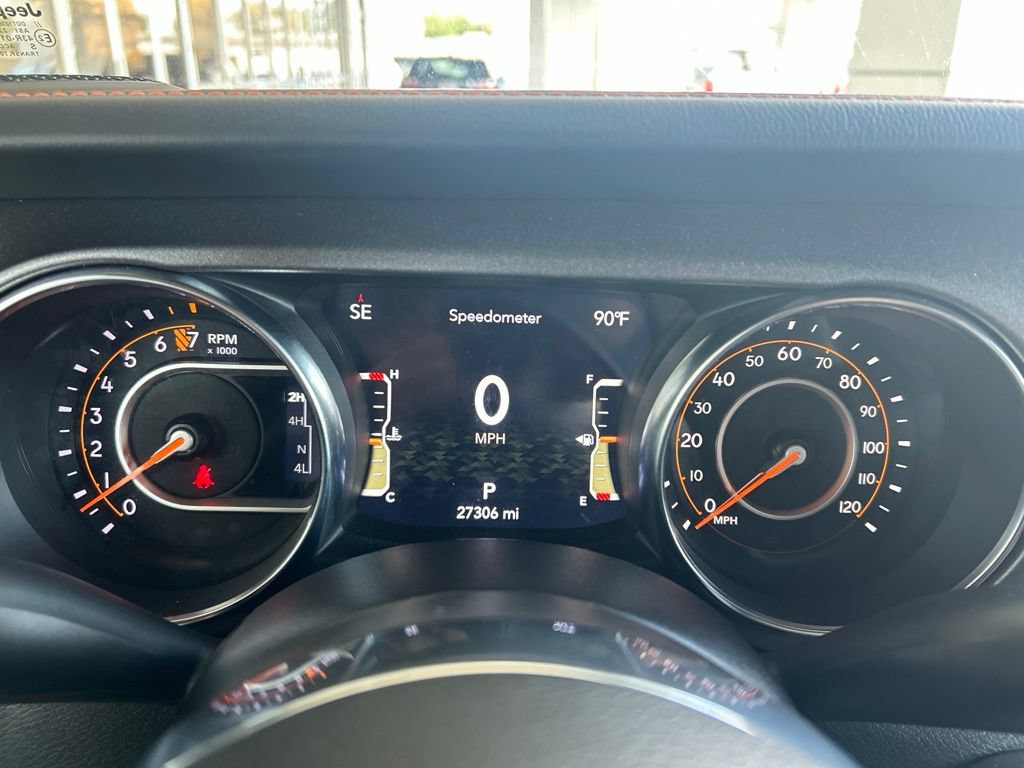 Used 2023 Jeep Gladiator Mojave w/ Cold Weather Group AWD/4WD image 23