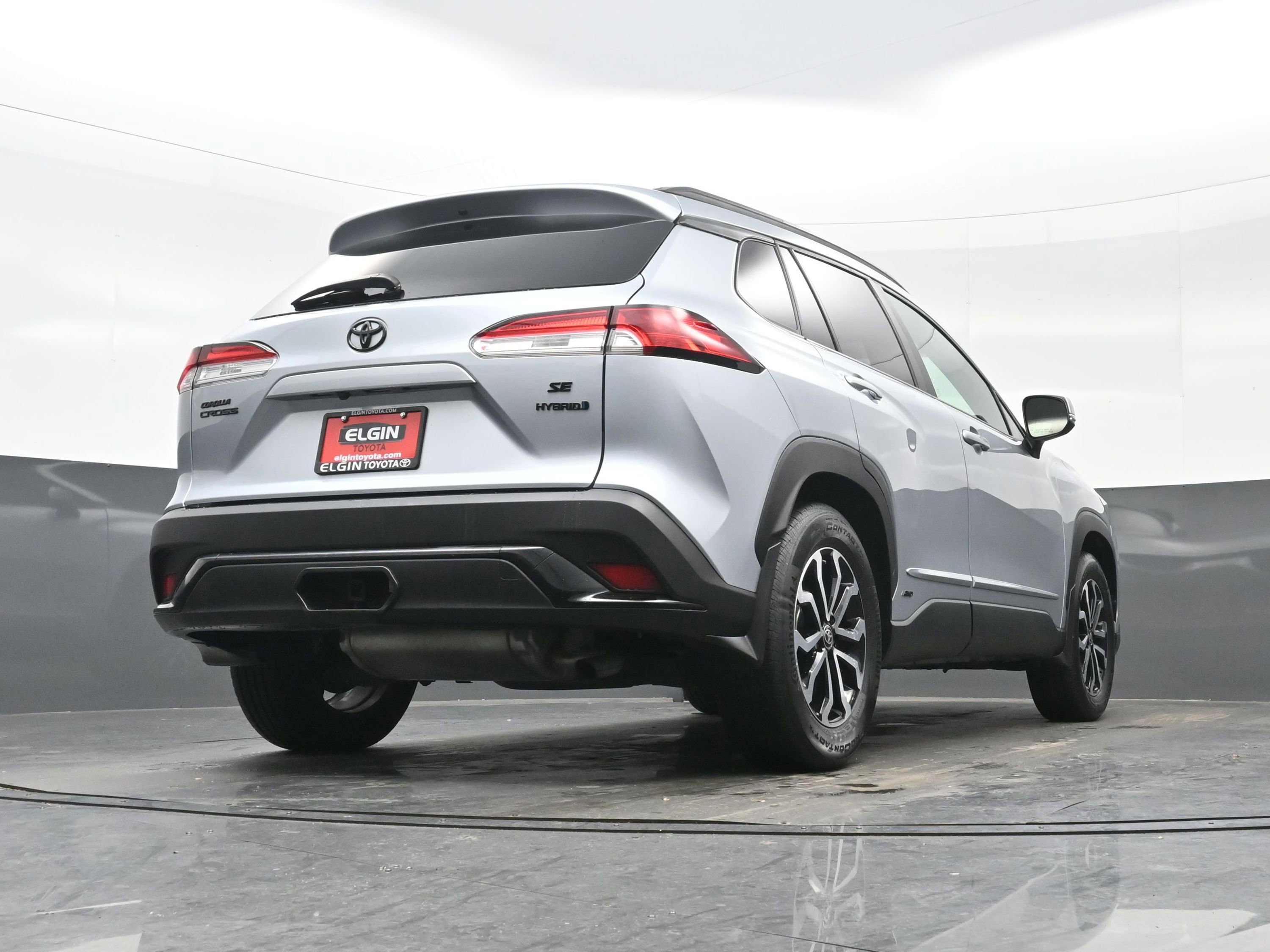 Used 2023 Toyota Corolla Cross S image 39