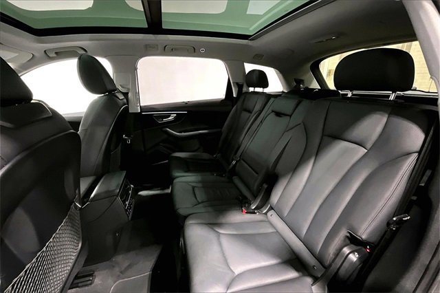 Used 2022 Audi Q7 3.0T Prestige image 27