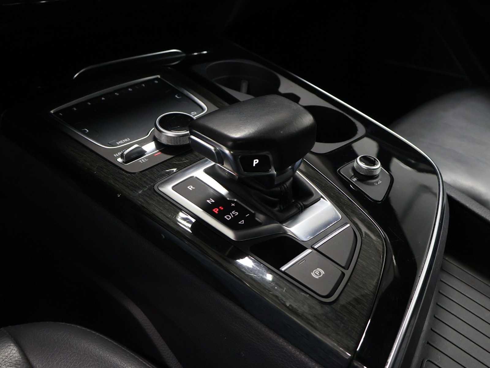 Used 2018 Audi Q7 3.0T Premium Plus w/ Premium Plus Package AWD/4WD image 27