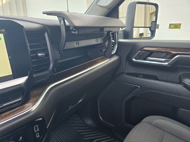 Used 2024 GMC Sierra 2500 SLE w/ SLE Value Package; AWD/4WD image 29