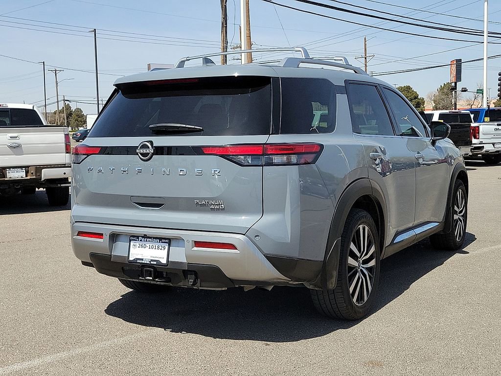 Used 2023 Nissan Pathfinder Platinum AWD/4WD image 10