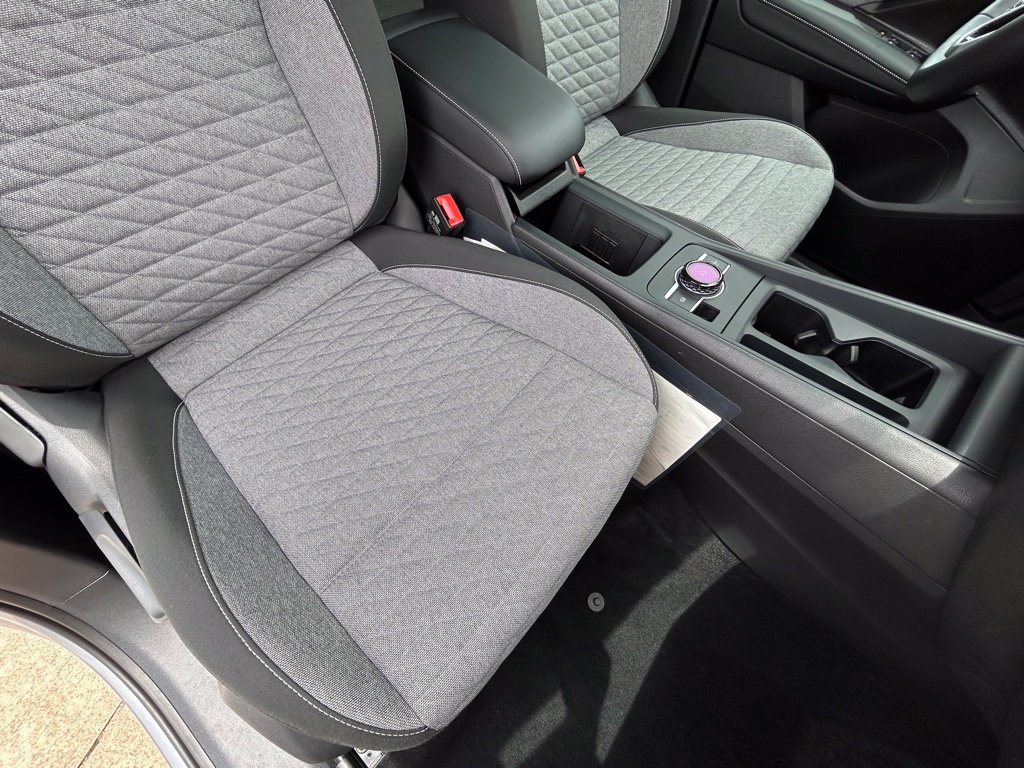 Used 2025 Volkswagen Tiguan S FWD image 48