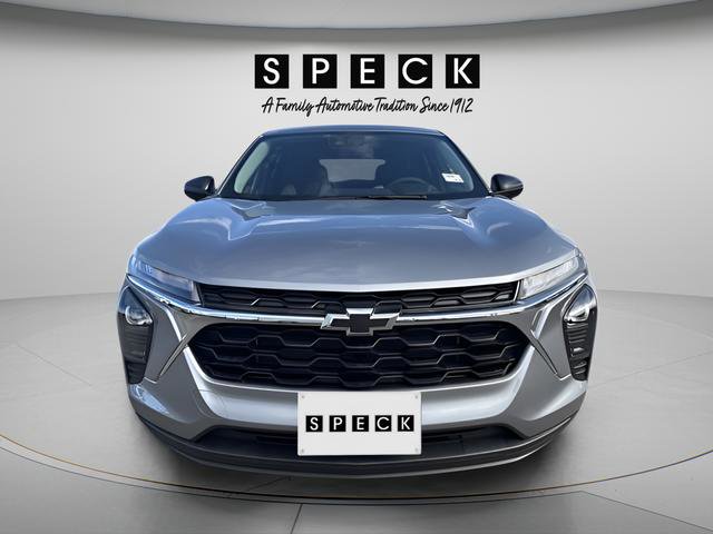 New 2026 Chevrolet Trax LS w/ Driver Confidence Package image 8