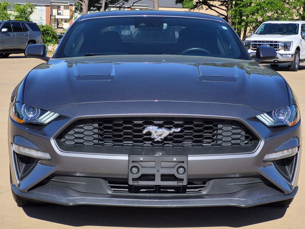 Used 2023 Ford Mustang Coupe RWD image 2