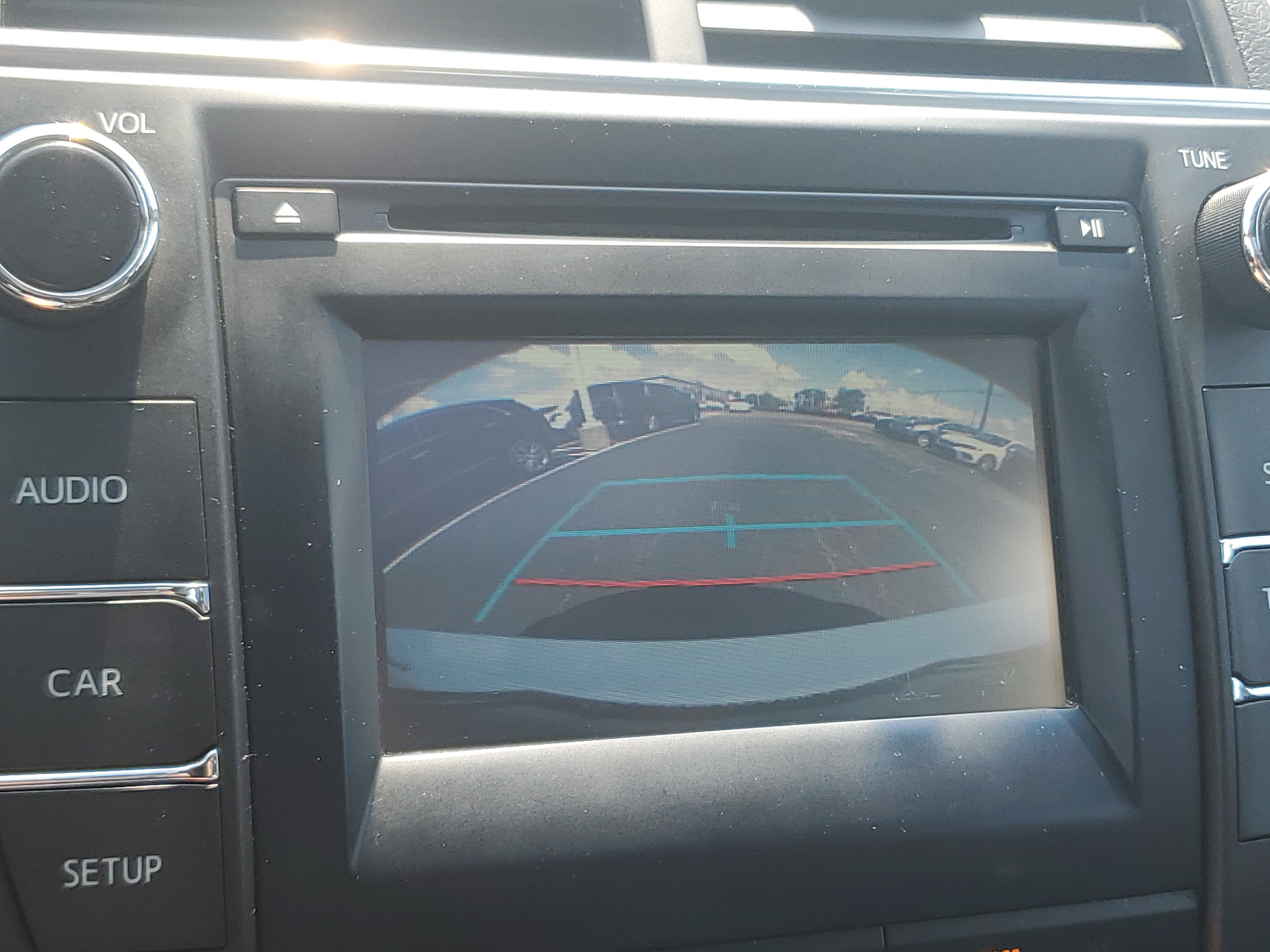 Used 2015 Toyota Camry SE w/ Moonroof Package FWD image 27